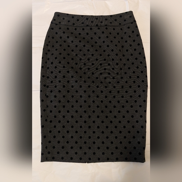 White House Black Market Dresses & Skirts - White House Black Market Black Polka Dot Pencil Skirt